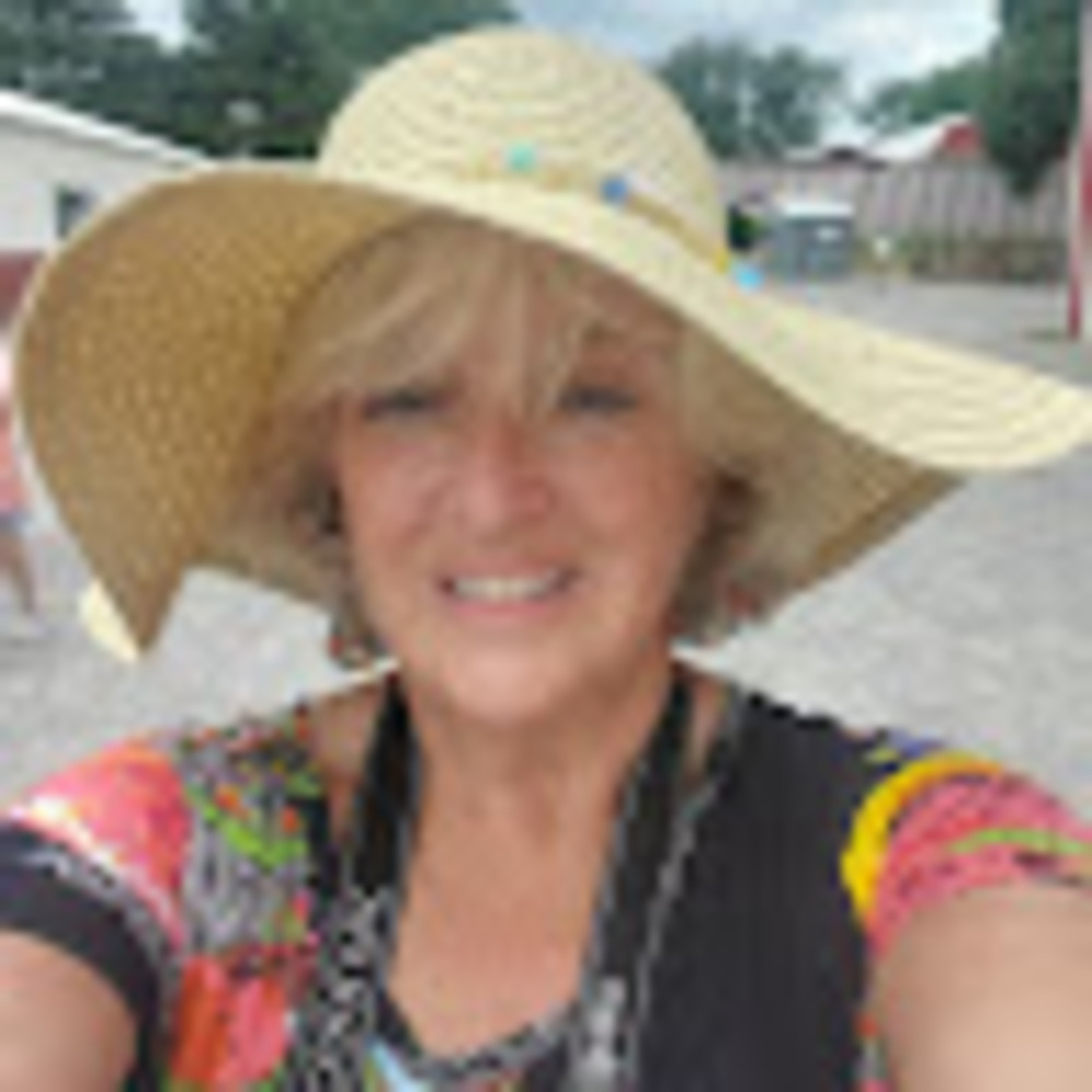 Meet your Posher, Bobbi anne
